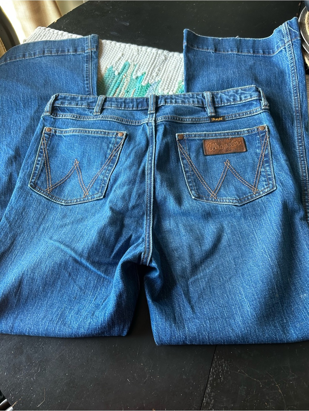 Wrangler Wide-Leg Jeans in Blue Denim